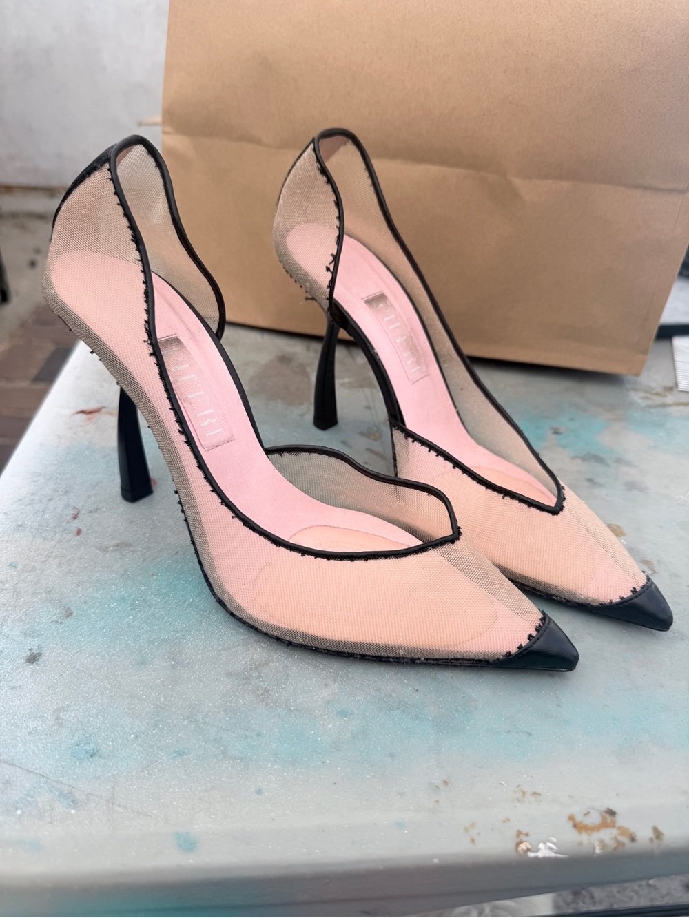 Piferi ursula couture Mesh Pointed-Toe Stiletto Pumps in Pink with Black Trim